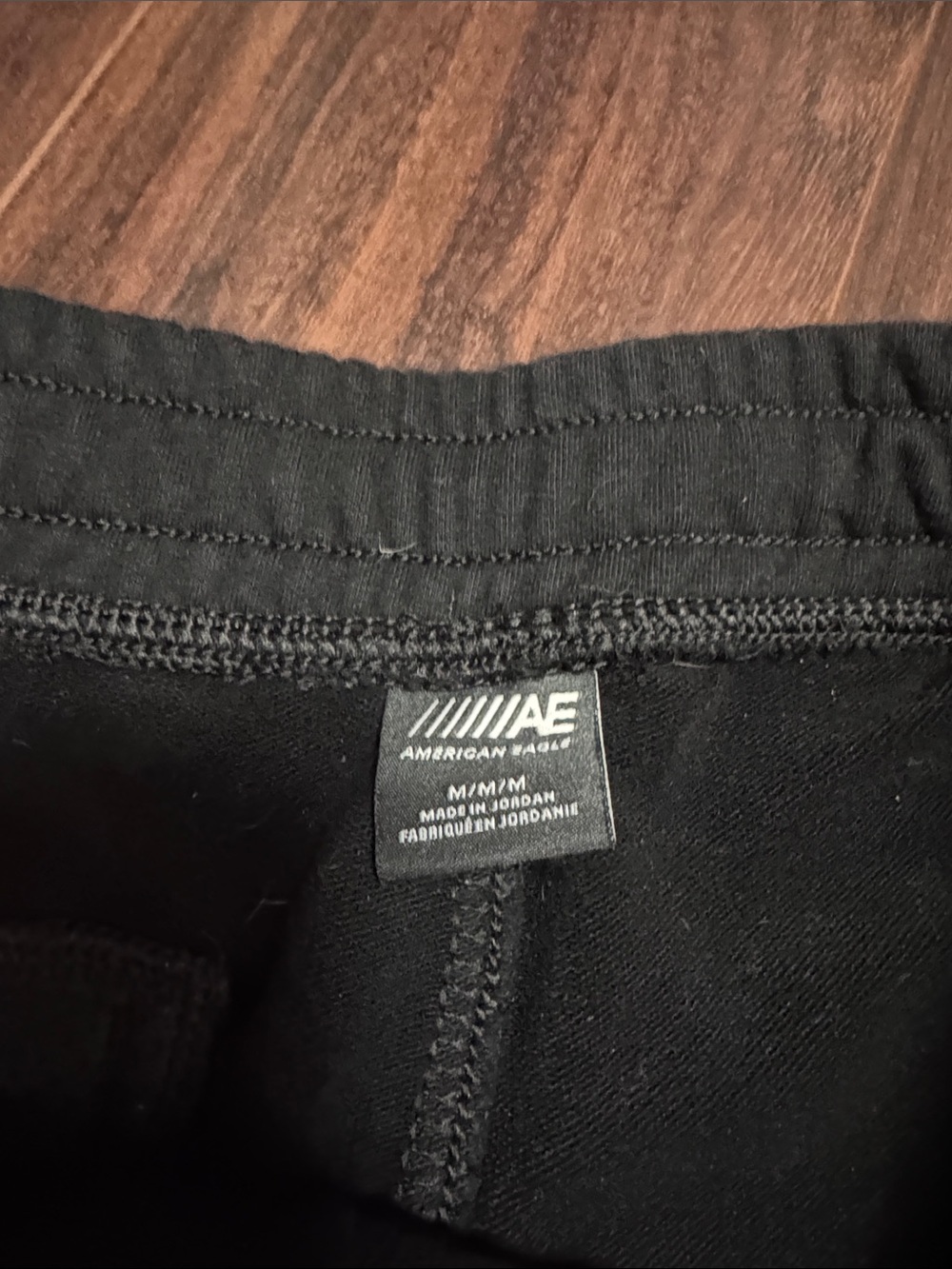 American Eagle Men’s Joggers - Black & Burgundy - Picture 6 of 7